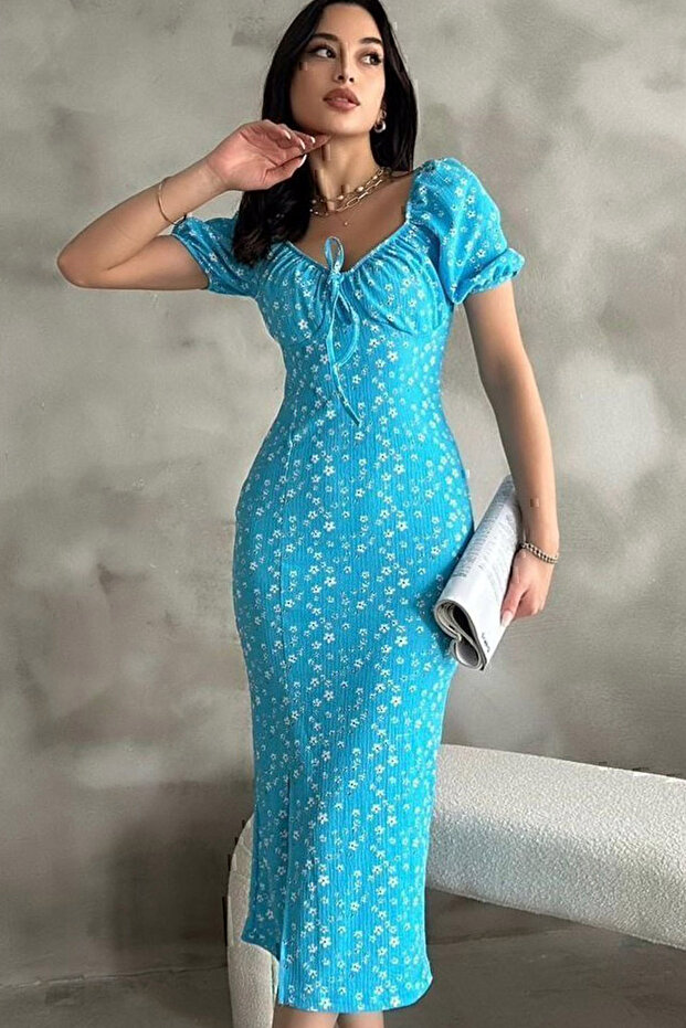 Mavi Çiçek Desenli Yırtmaçlı Karpuz Kol Bürümcük Elbise - Görsel 3