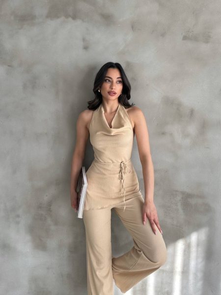 Kadın Krem Degaje Yaka Bluz ve Pantolon İkili Takım