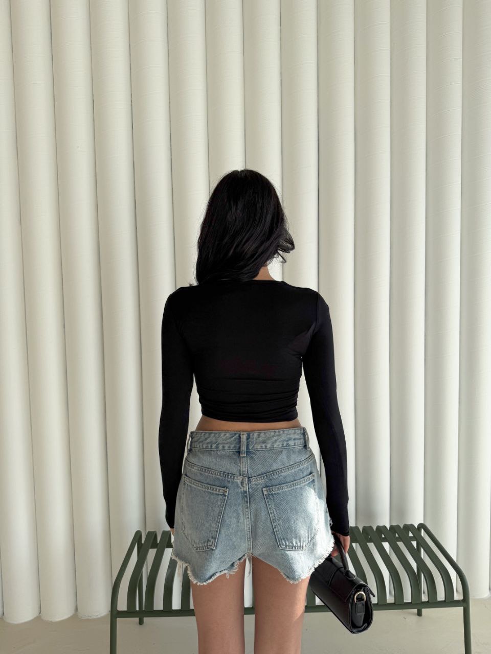 Kadın Kare Yaka Uzun Kol Bluz - Siyah - Görsel 3