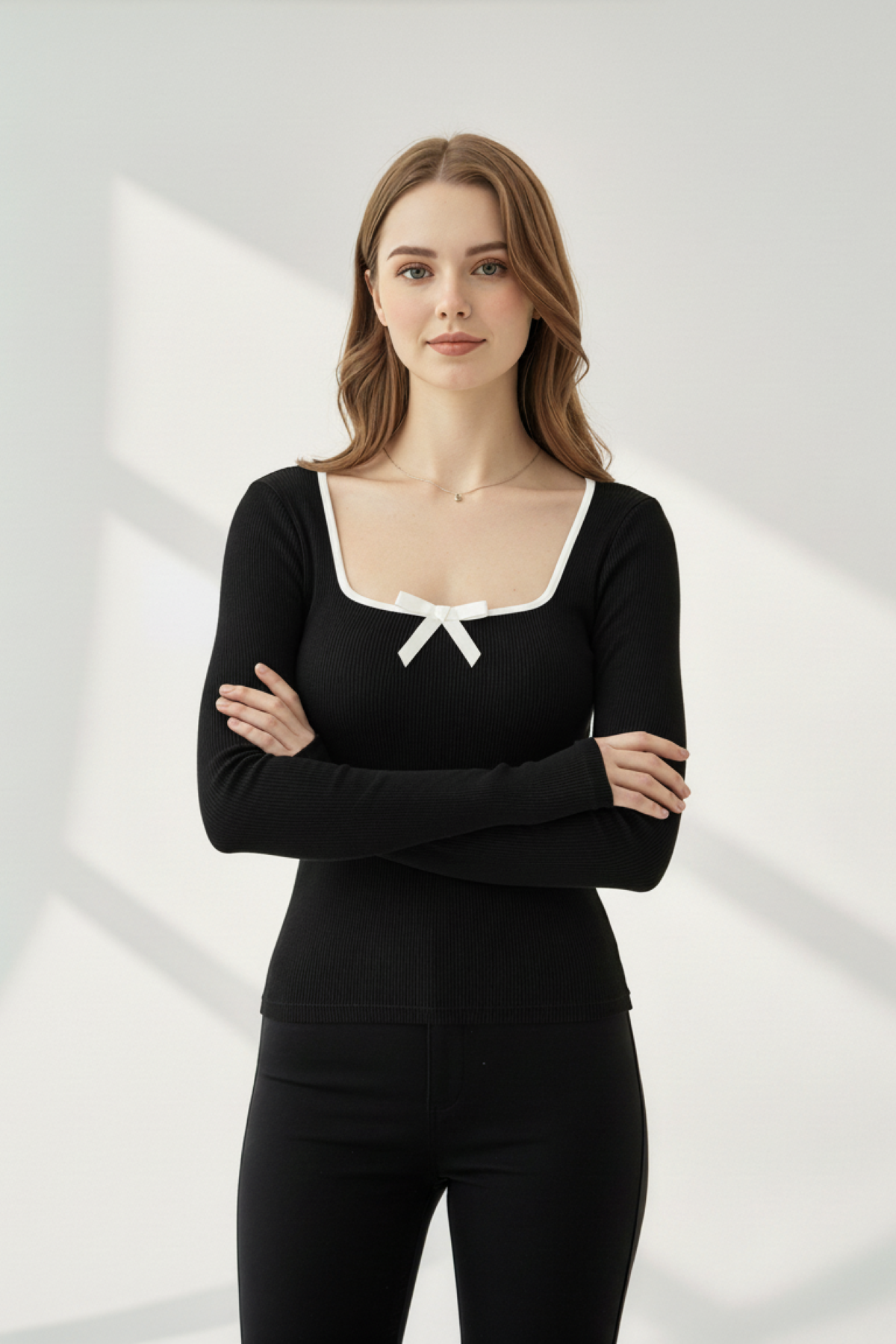 Kare Yaka Kurdele Detay Kaşkorse Bluz - Siyah - Görsel 4