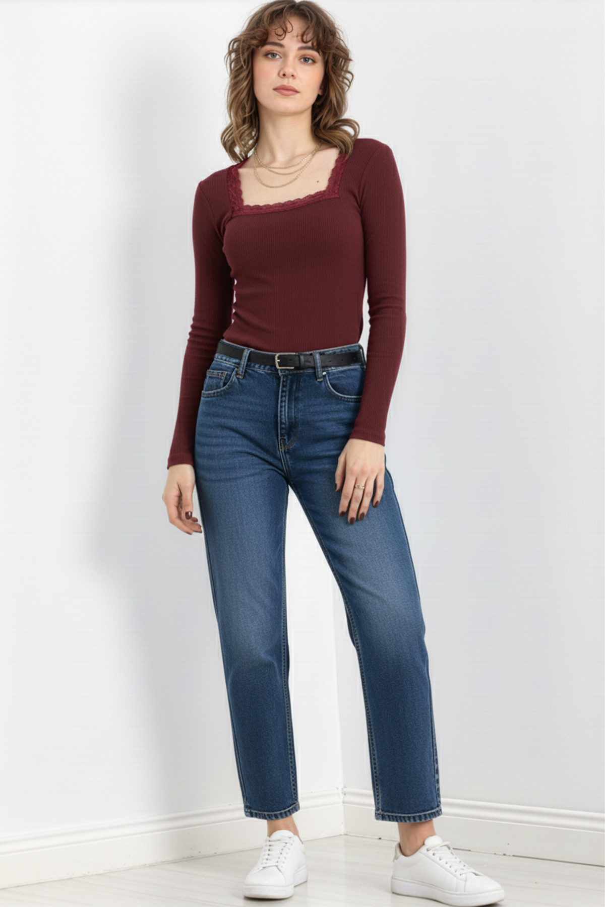 Kare Yaka Dantelli Kaşkorse Bluz - Bordo - Görsel 5