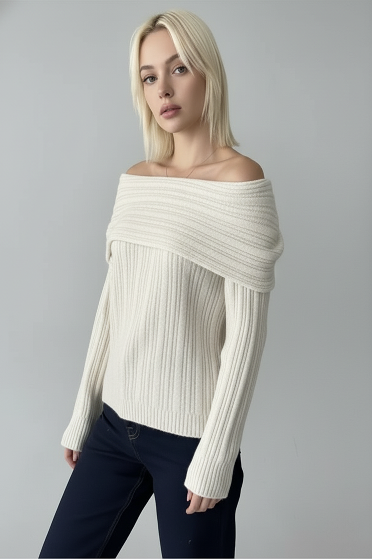 Fitilli Krem Rengi Madonna Yaka Kazak - Görsel 8