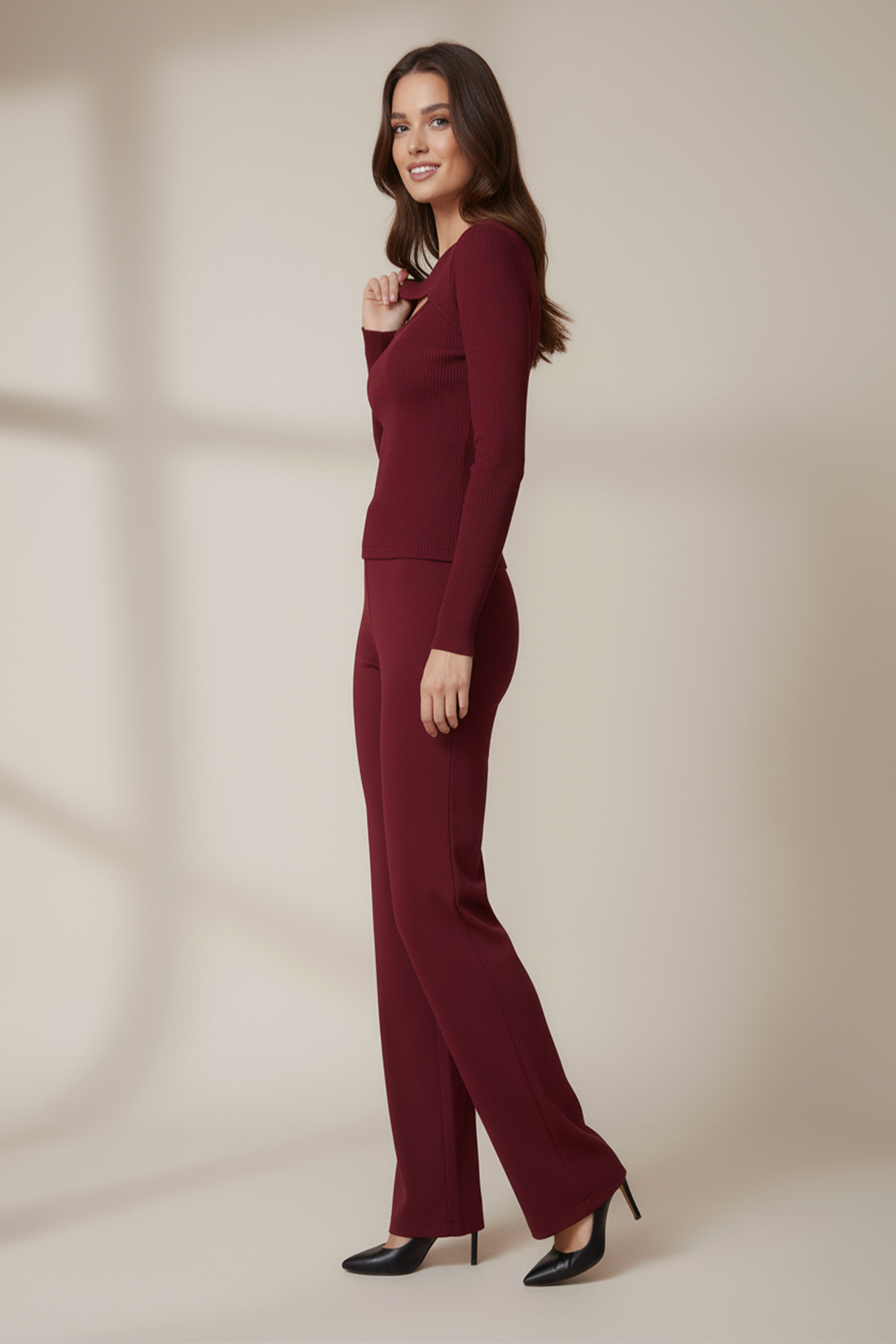 Kadın Kırmızı Göğüs Pencere İkili Takım - Görsel 3