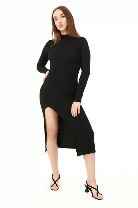 Kadın Siyah Yarım Balıkçı Tek Taraf Yırtmaçlı Uzun Kol Elbise