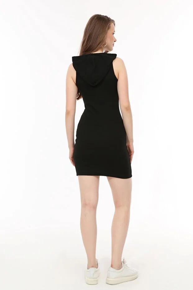 Kadın Siyah Kapüşonlu Örme Elbise - Görsel 3