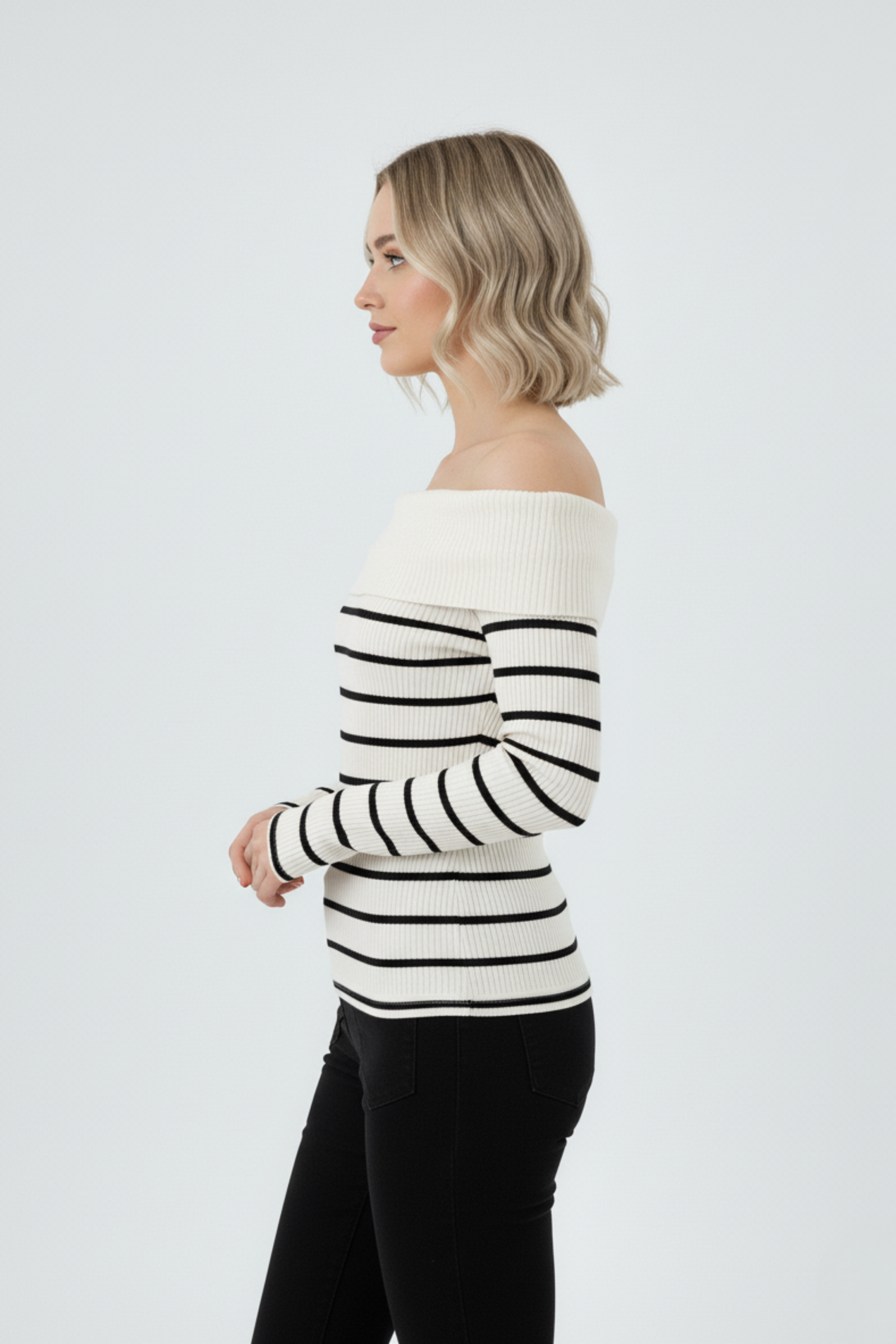 Kadın Çizgili Madonna Yaka Kaşkorse Beyaz Kazak - Görsel 2