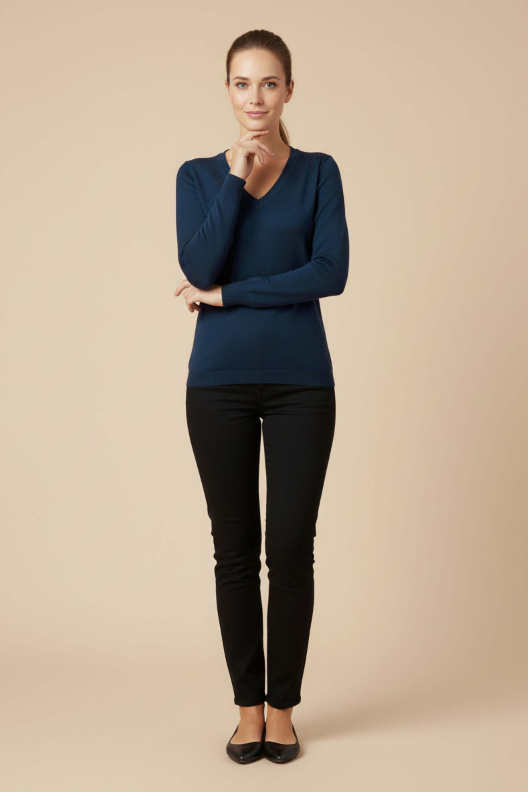 Kadın V Yaka Mavi Triko Kazak - Görsel 4