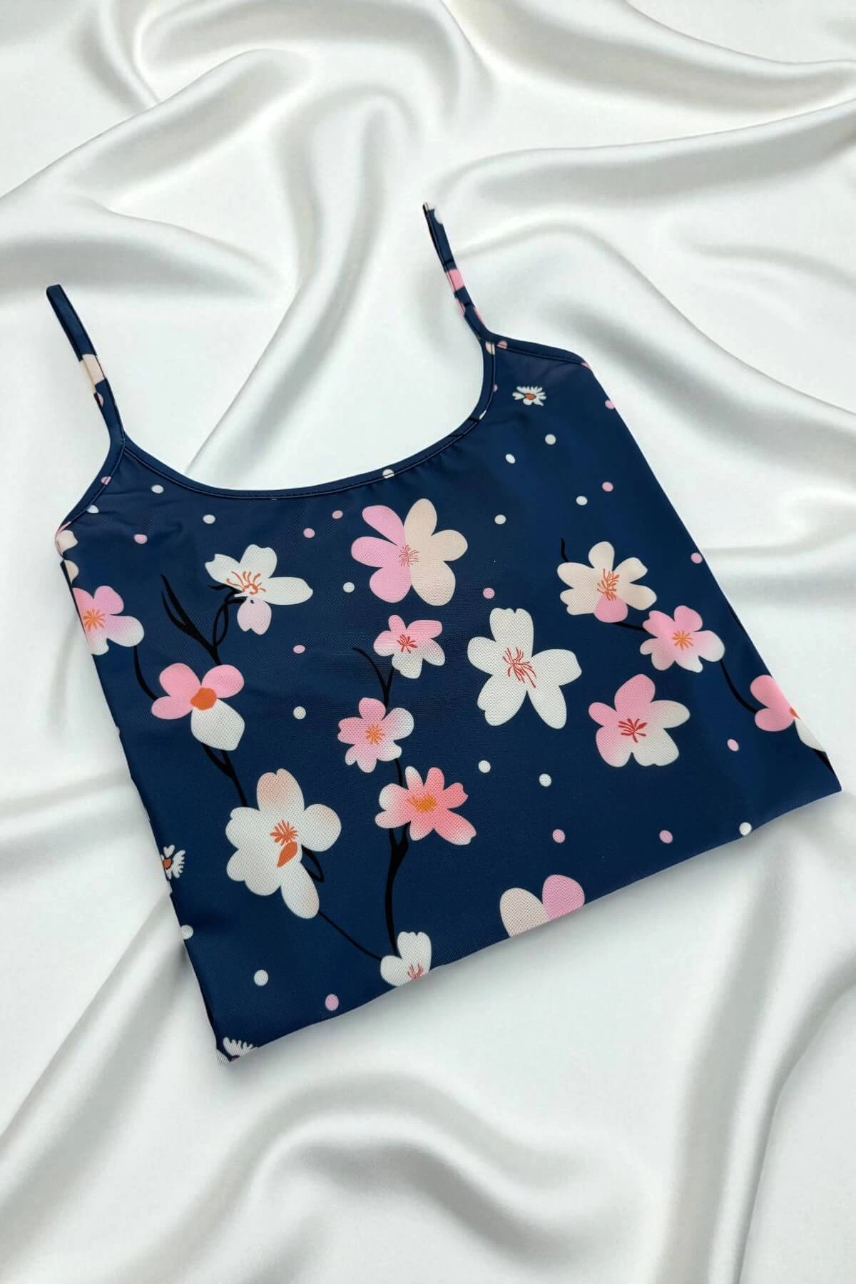 Çiçek Desenli Mavi Askılı Gecelik - Görsel 5