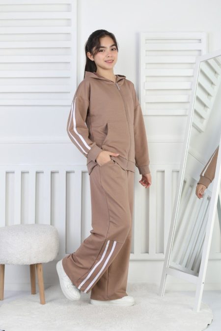 İki İplik Çizgili Kız Çocuk Kahverengi Takım