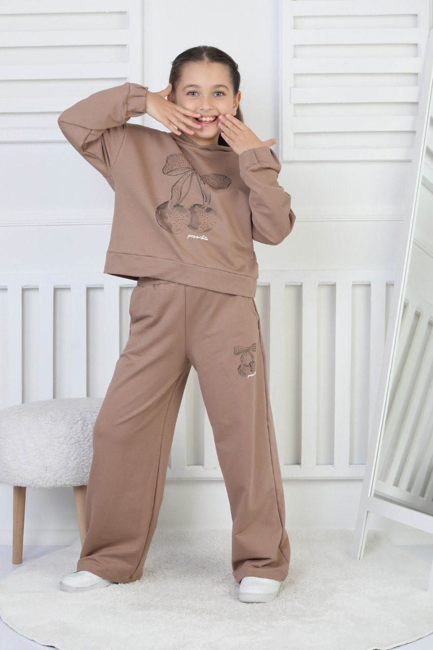 İki İplik Kapüşonlu Baskılı Kahverengi Kız Çocuk İkili Takım 3 İki İplik Kapüşonlu Baskılı Kahverengi Kız Çocuk İkili Takım - Görsel 3