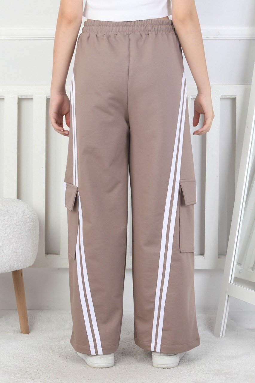 Kargo Cepli Bol Paça Kız Çocuk Kahverengi Eşofman Altı 3 Kargo Cepli Bol Paça Kız Çocuk Kahverengi Eşofman Altı - Görsel 3