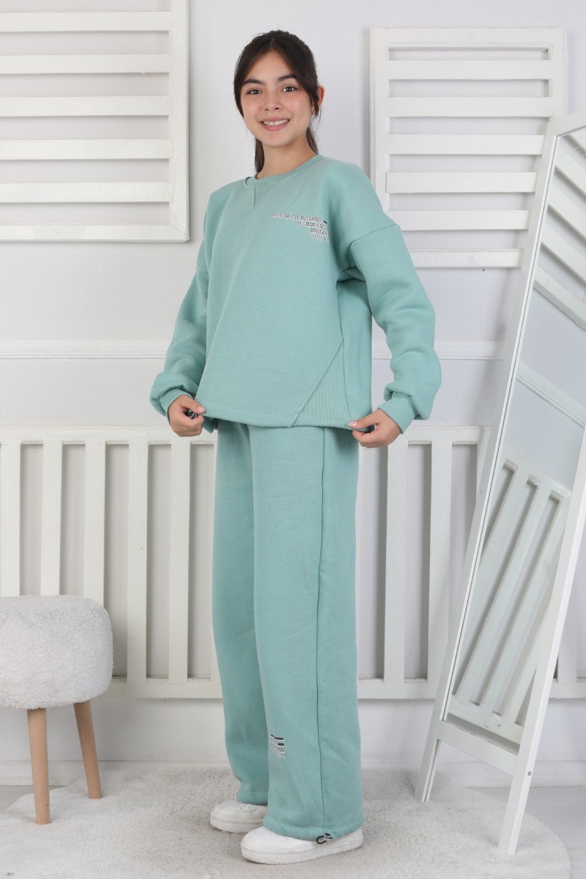 Şardonlu 3 İplik Lastikli Baskılı Kız Çocuk Yeşil Takım 2 Şardonlu 3 İplik Lastikli Baskılı Kız Çocuk Yeşil Takım - Görsel 2