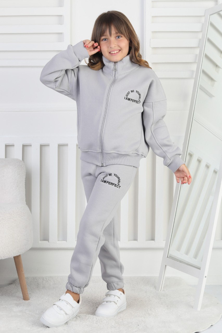 Üç İplik Fermuarlı Baskılı Kız Çocuk Takım 1 Üç İplik Fermuarlı Baskılı Kız Çocuk Takım