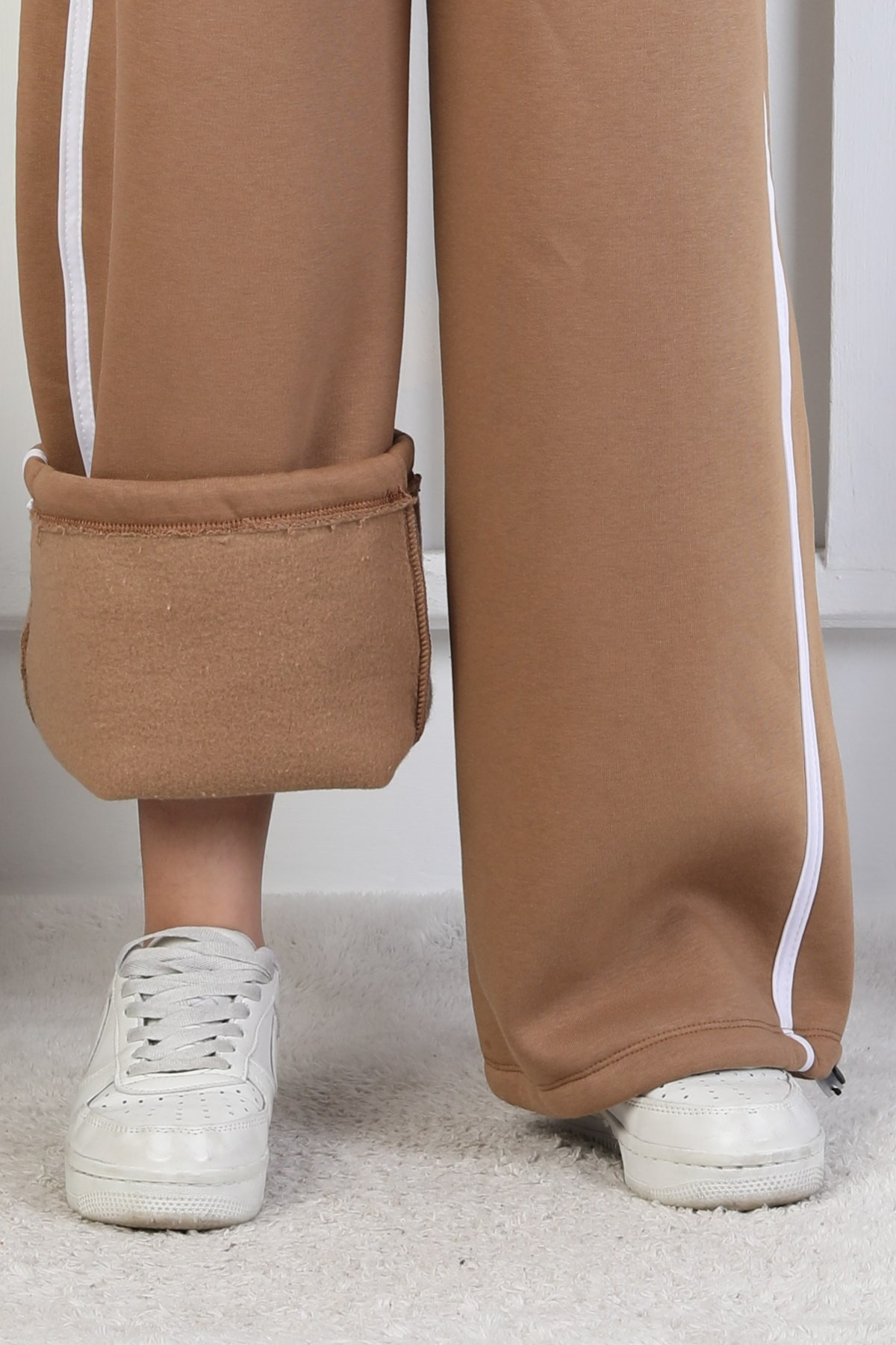 Üç İplik Şardonlu Fermuarlı Kapüşonlu Kız Çocuk Takım 3 Üç İplik Şardonlu Fermuarlı Kapüşonlu Kız Çocuk Takım - Görsel 3