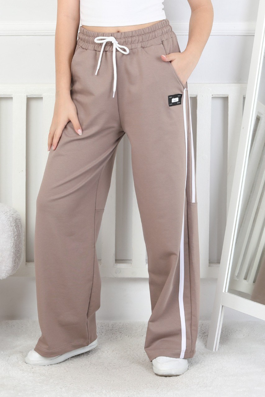 İki İplik Bol Paça Dik Çizgili Kız Çocuk Eşofman Altı 2 İki İplik Bol Paça Dik Çizgili Kız Çocuk Eşofman Altı - Görsel 2